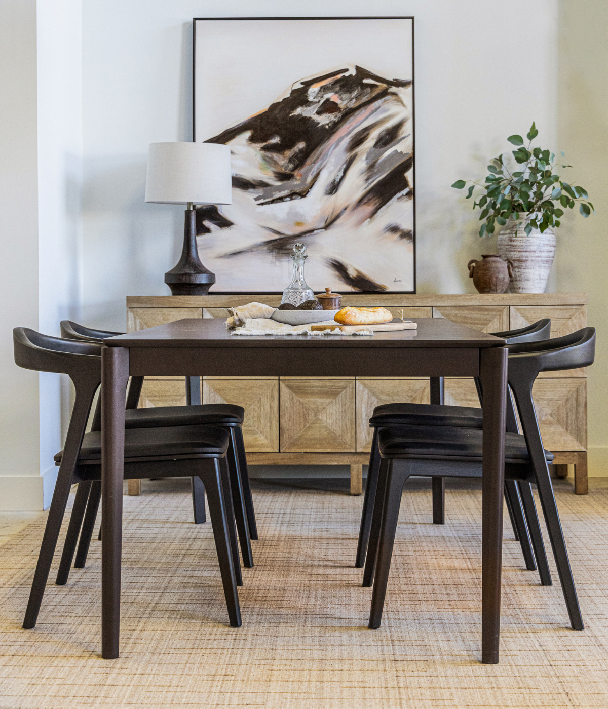 Modern and Transitional Dining Chairs: A Buyer's Guide